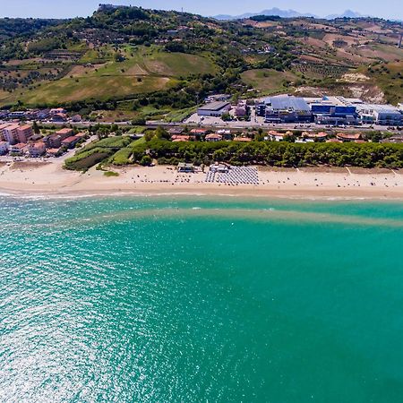 סילבי מרינה Onda Hotel מראה חיצוני תמונה