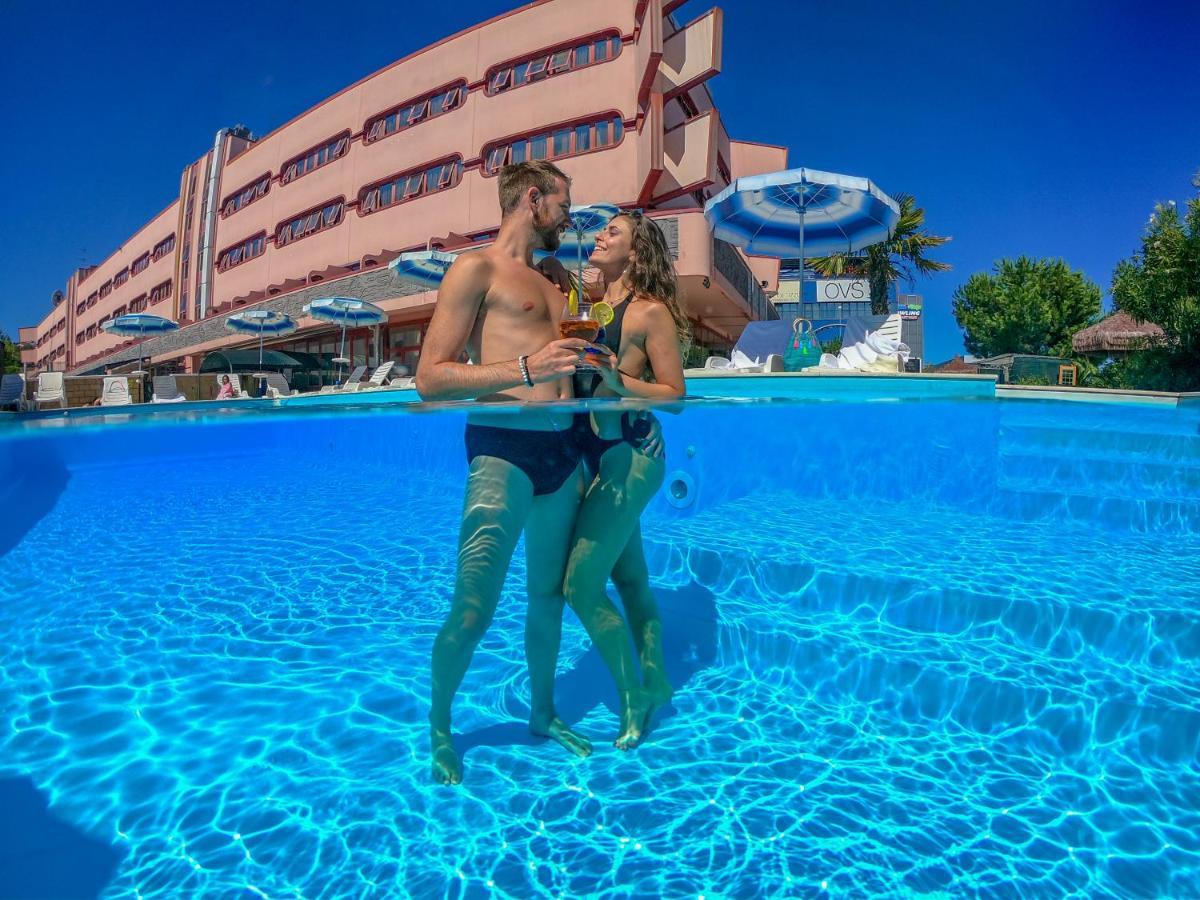 סילבי מרינה Onda Hotel מראה חיצוני תמונה