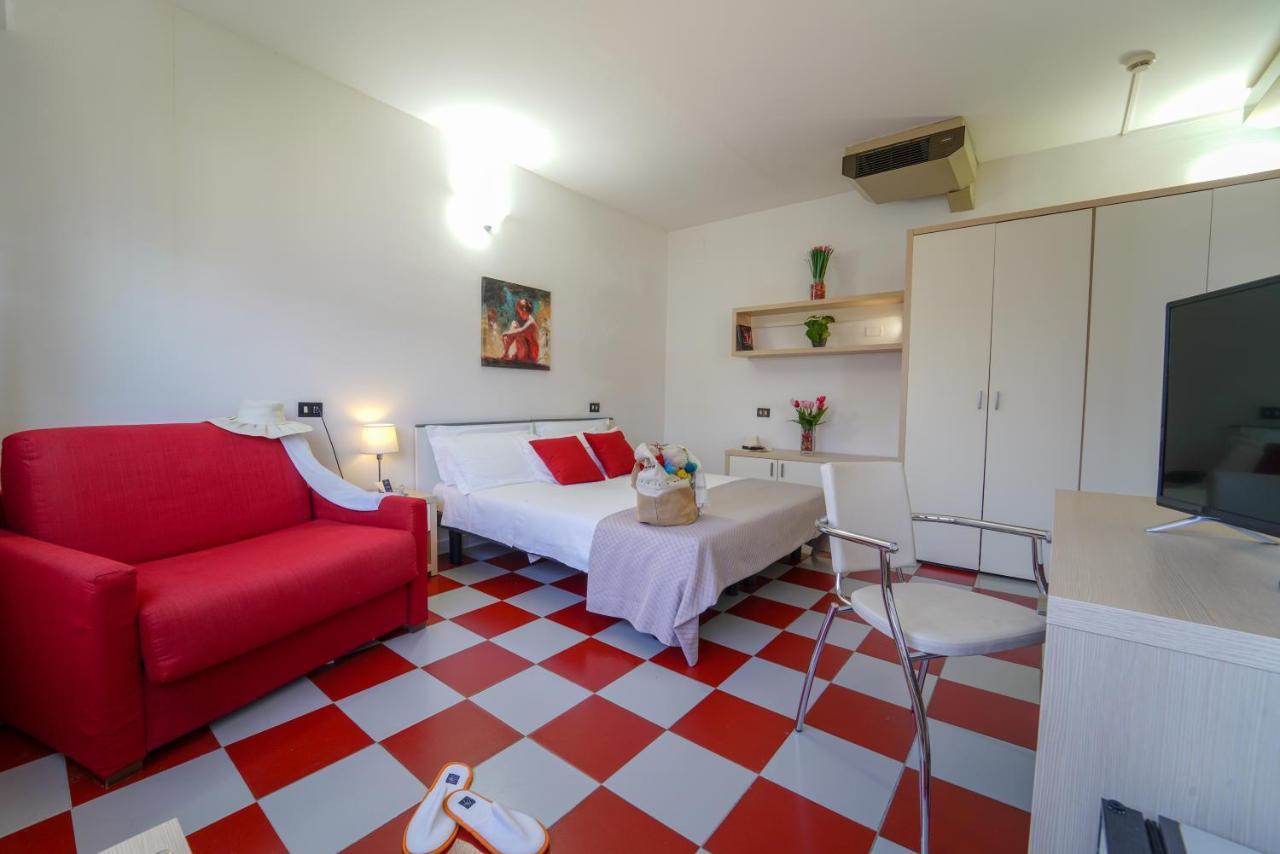 סילבי מרינה Onda Hotel מראה חיצוני תמונה