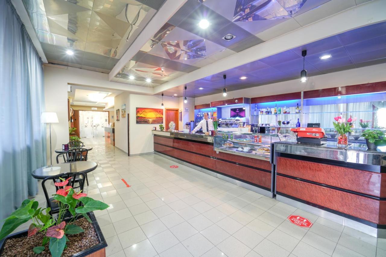 סילבי מרינה Onda Hotel מראה חיצוני תמונה