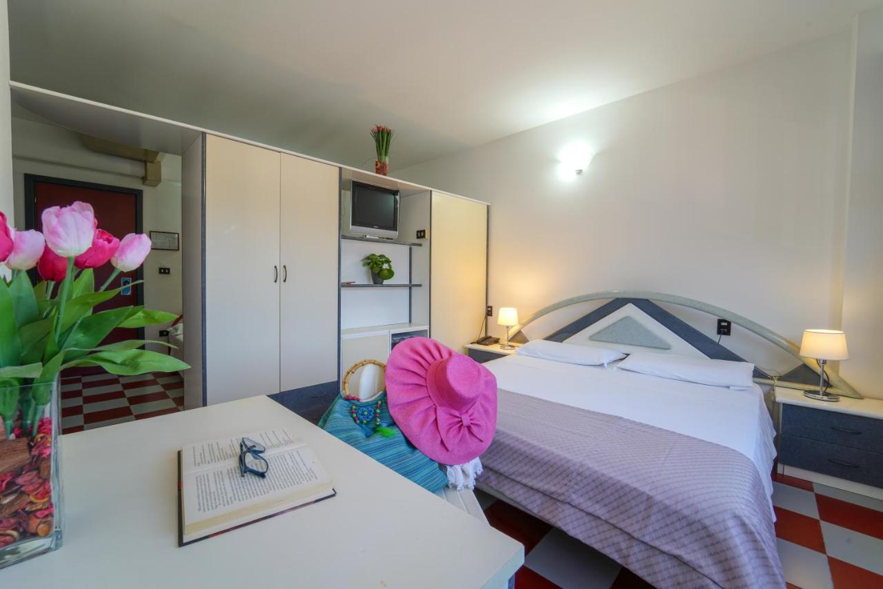 סילבי מרינה Onda Hotel מראה חיצוני תמונה