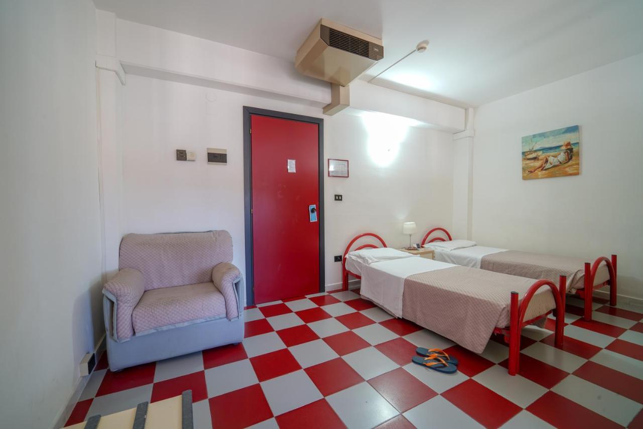 סילבי מרינה Onda Hotel מראה חיצוני תמונה